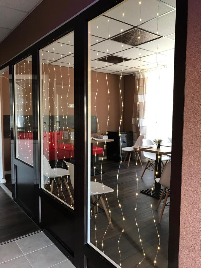 Aparthotel Нарва Экстерьер фото