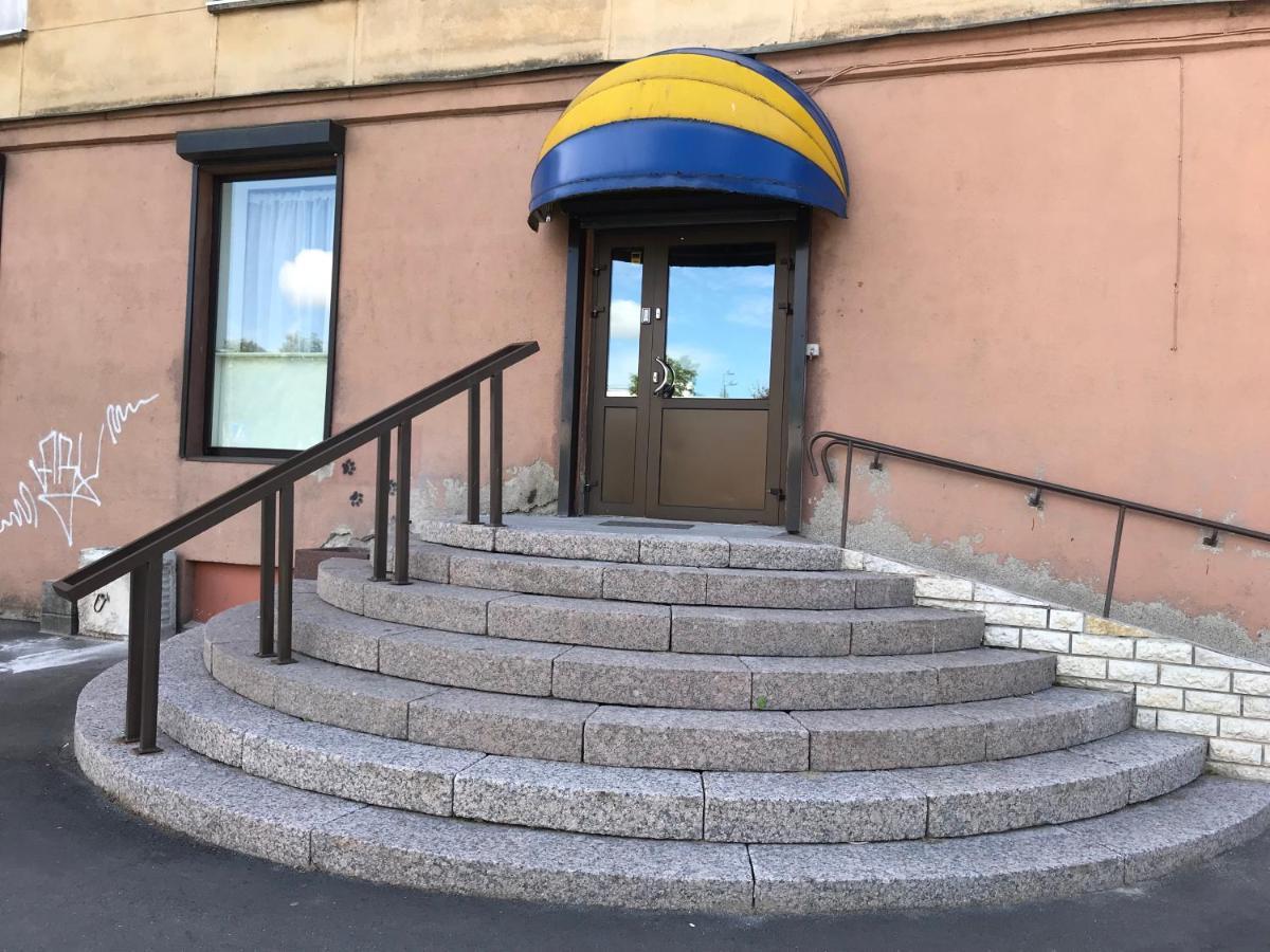 Aparthotel Нарва Экстерьер фото